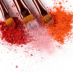 MAKE-UP SERVICE
