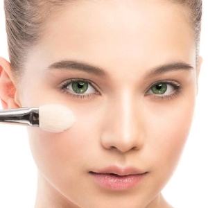 TEEN MAKE-UP